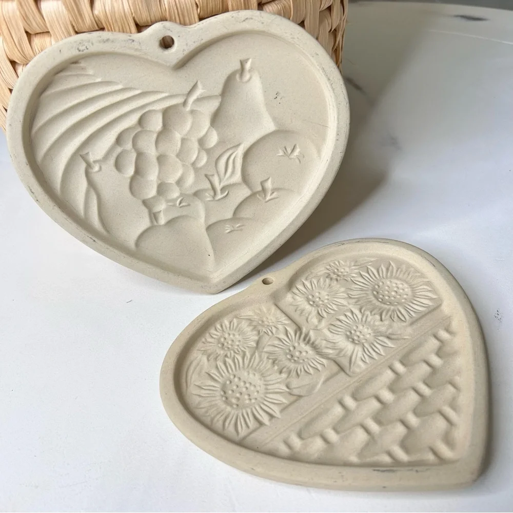 Pampered Chef 90s Stoneware cookie molds teddy, sunflowers, fruit bowl